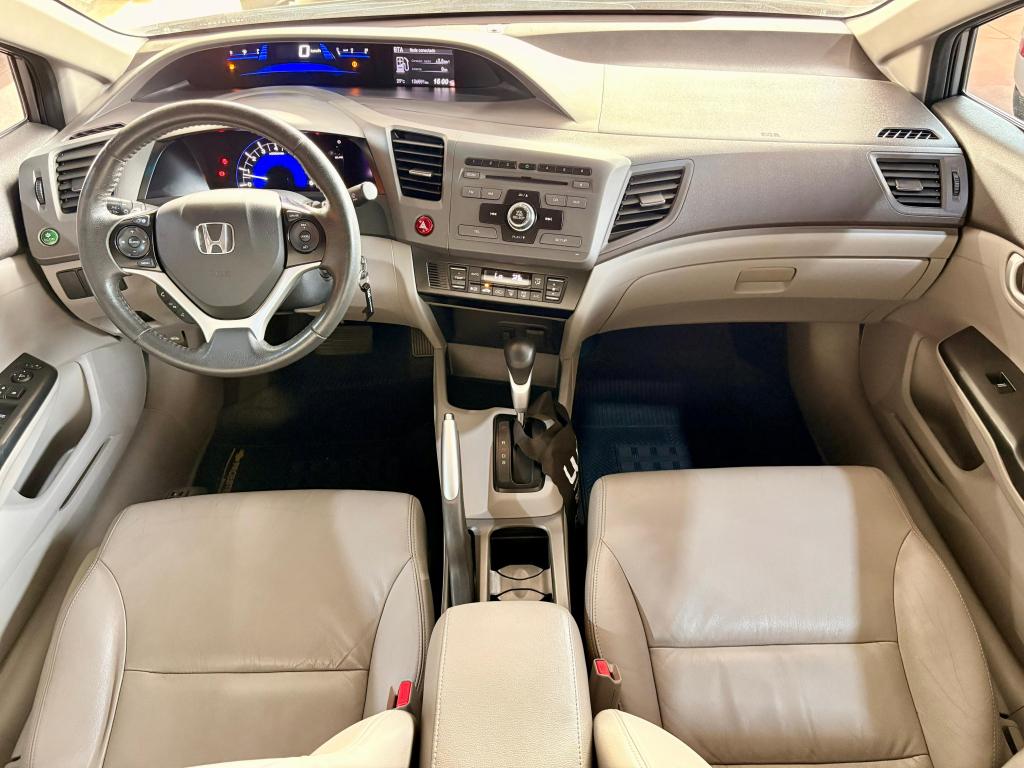 HONDA Civic - Foto