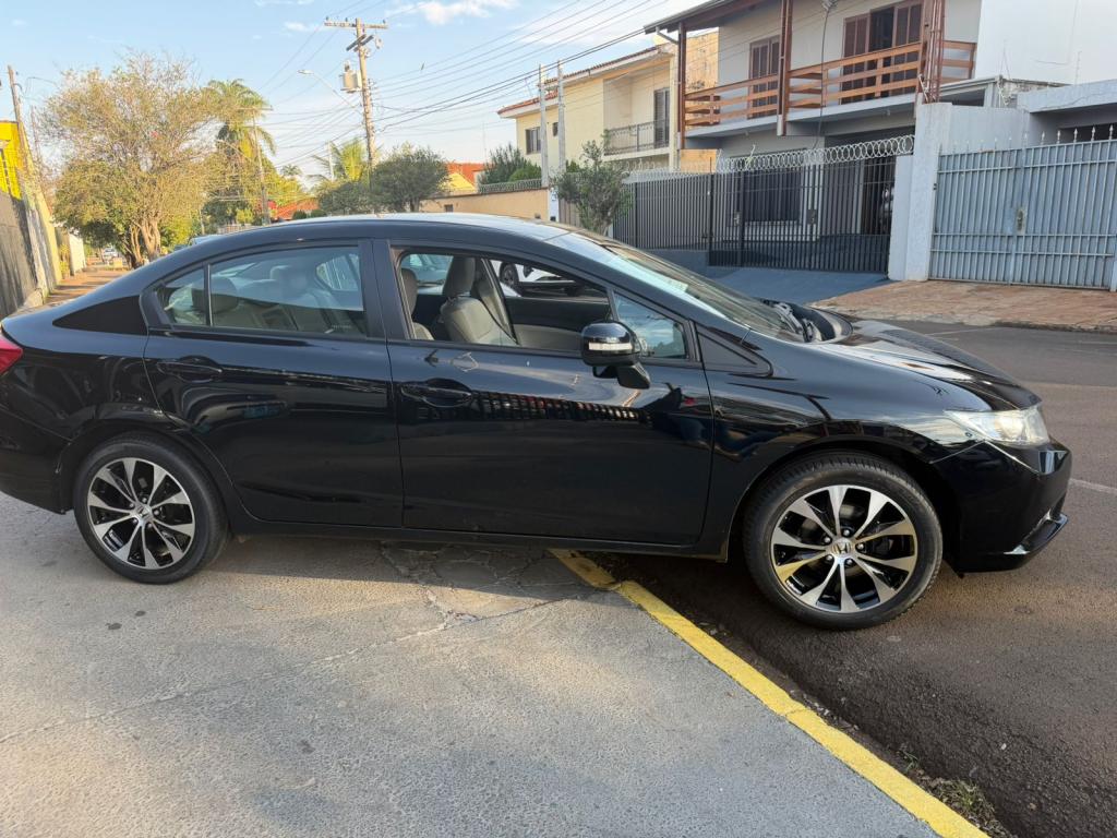 HONDA Civic - Foto