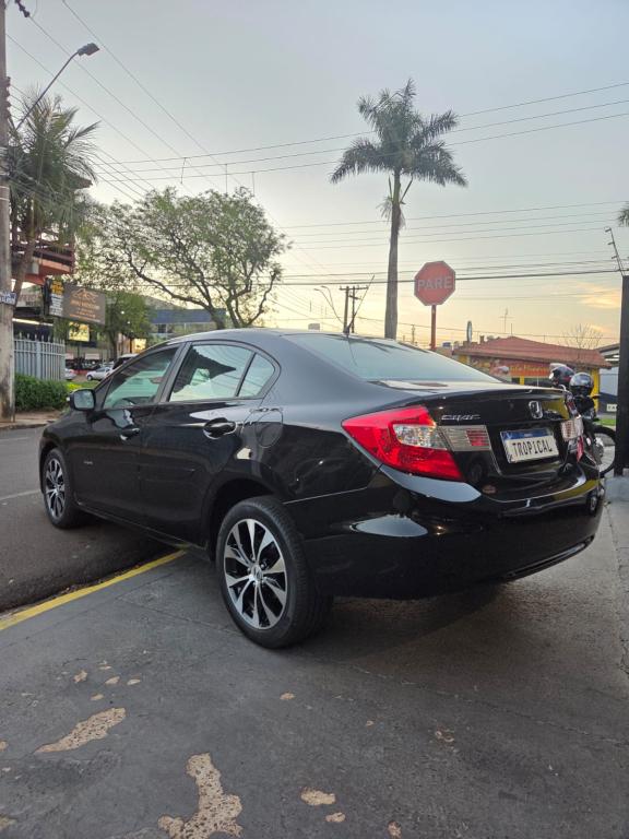 HONDA Civic - Foto