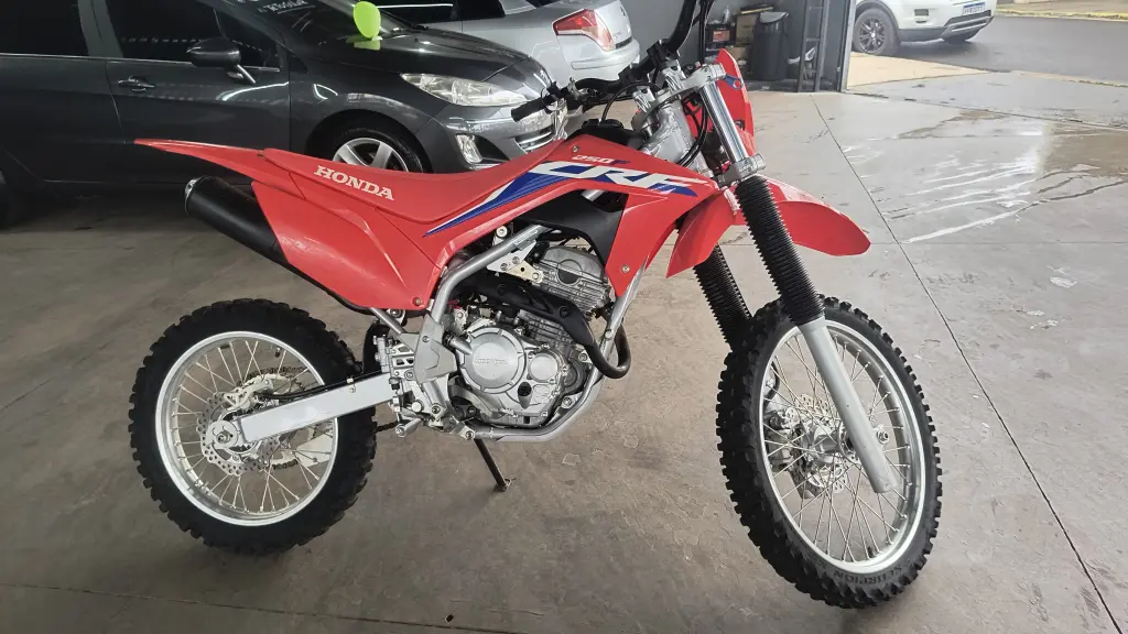 HONDA CRF 250 - Foto