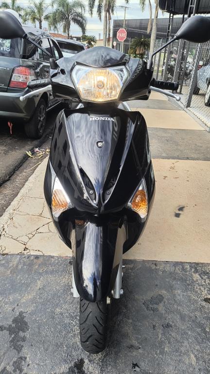 HONDA Lead 110 - Foto