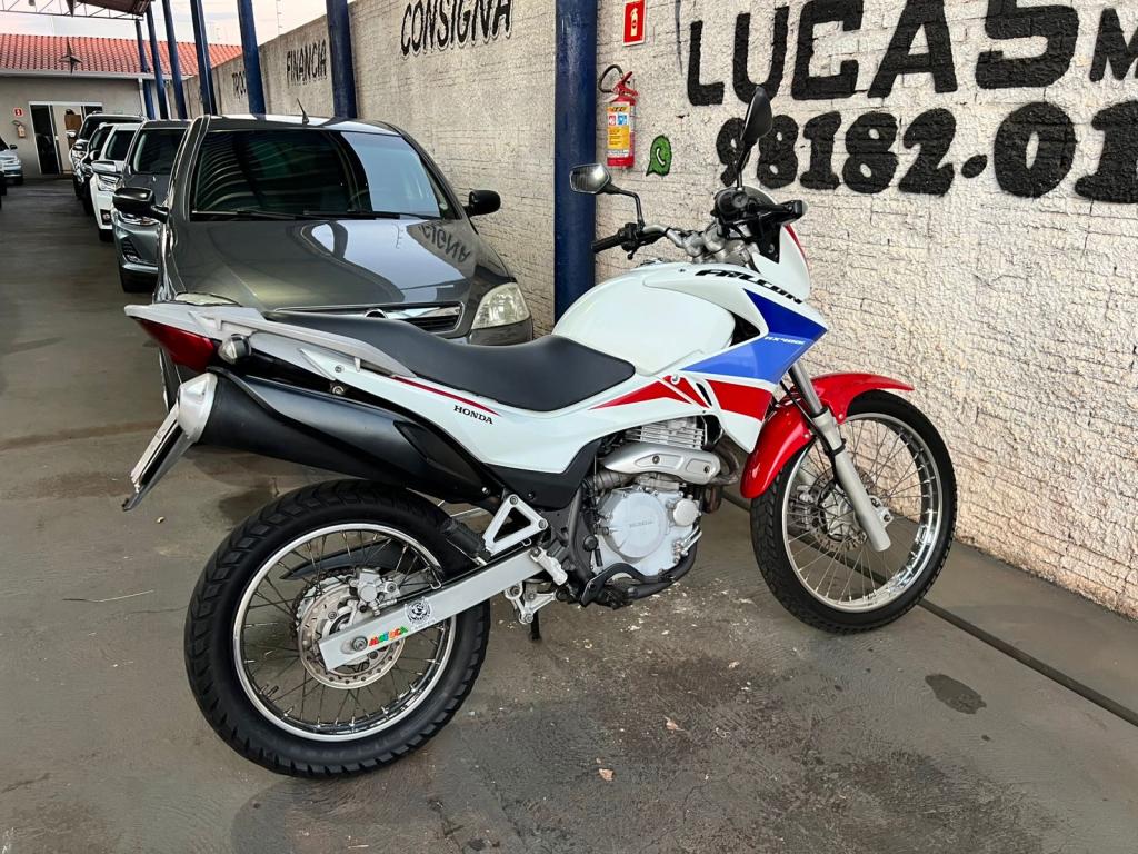 HONDA NX Falcon - Foto