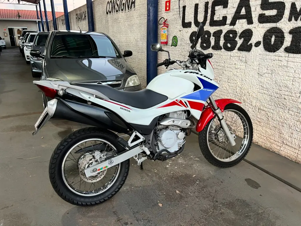 HONDA NX Falcon - Foto