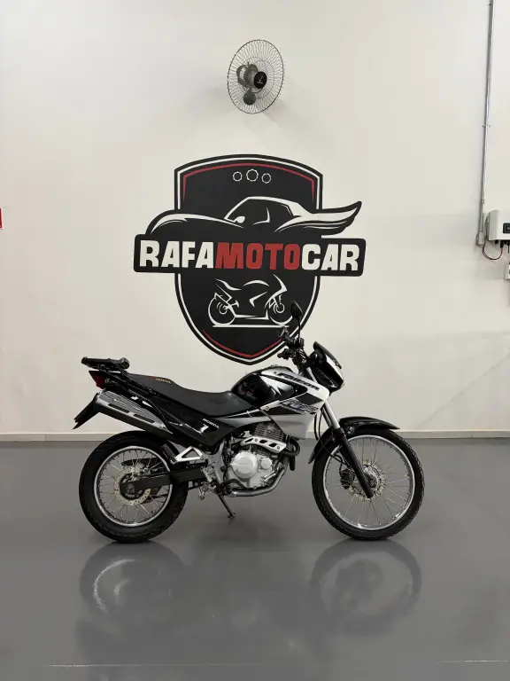 HONDA NX Falcon - Foto