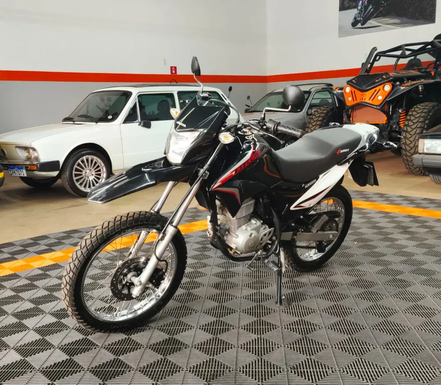 HONDA NXR Bros 150 - Foto