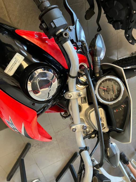 HONDA NXR Bros 150 - Foto