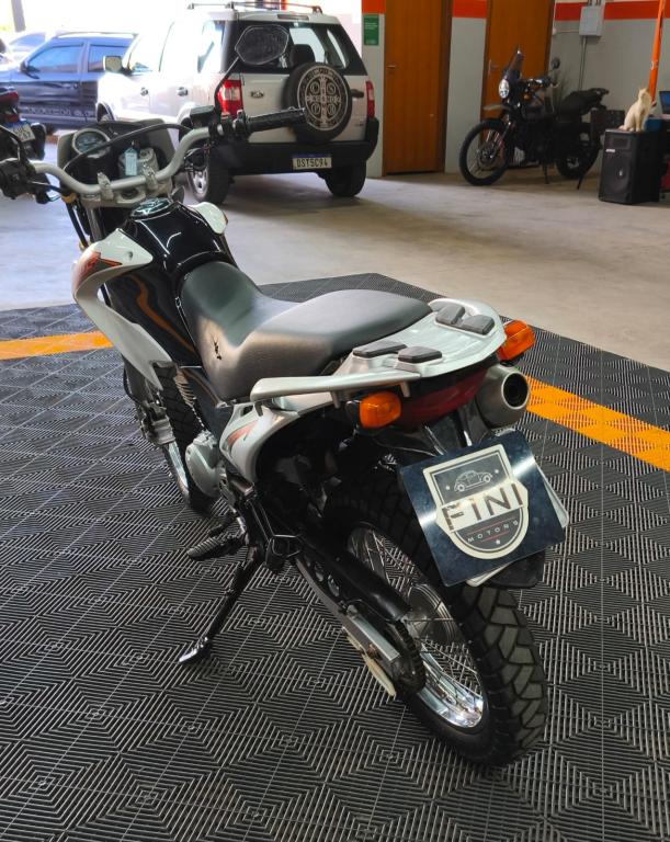 HONDA NXR Bros 150 - Foto