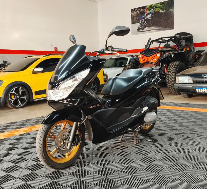 HONDA PCX 150 - Foto