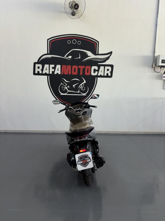 HONDA PCX 150 - Foto