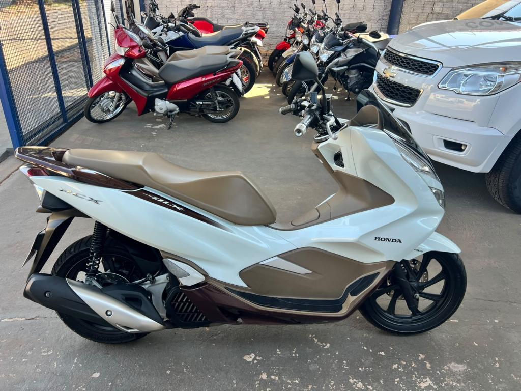 HONDA PCX 150 - Foto