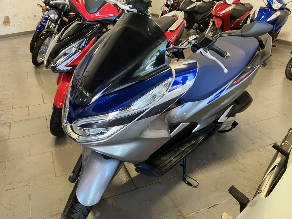 HONDA PCX 150 - Foto