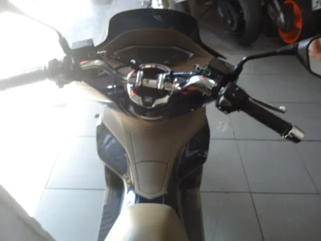 HONDA PCX 160 - Foto