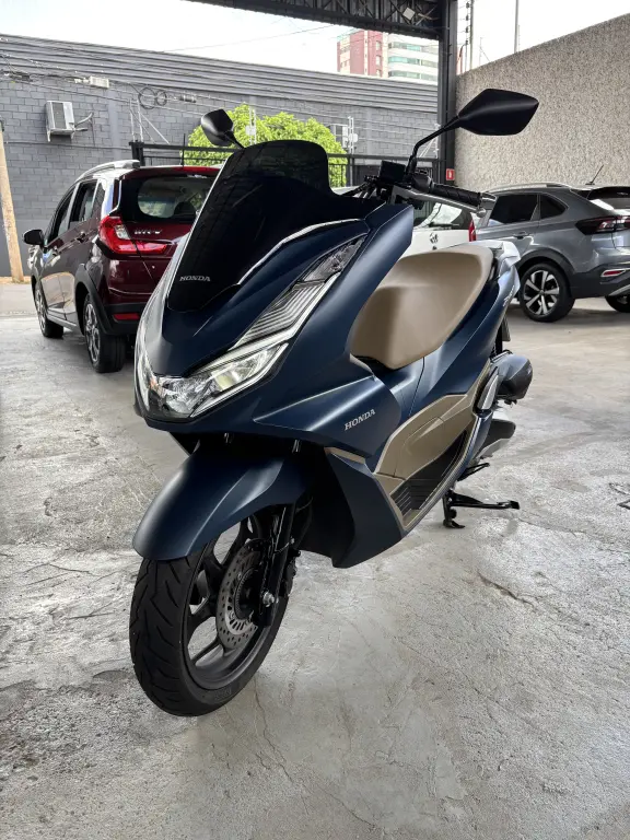 HONDA PCX 160 - Foto