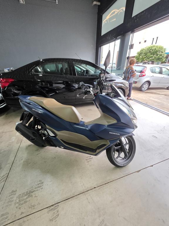 HONDA PCX 160 - Foto
