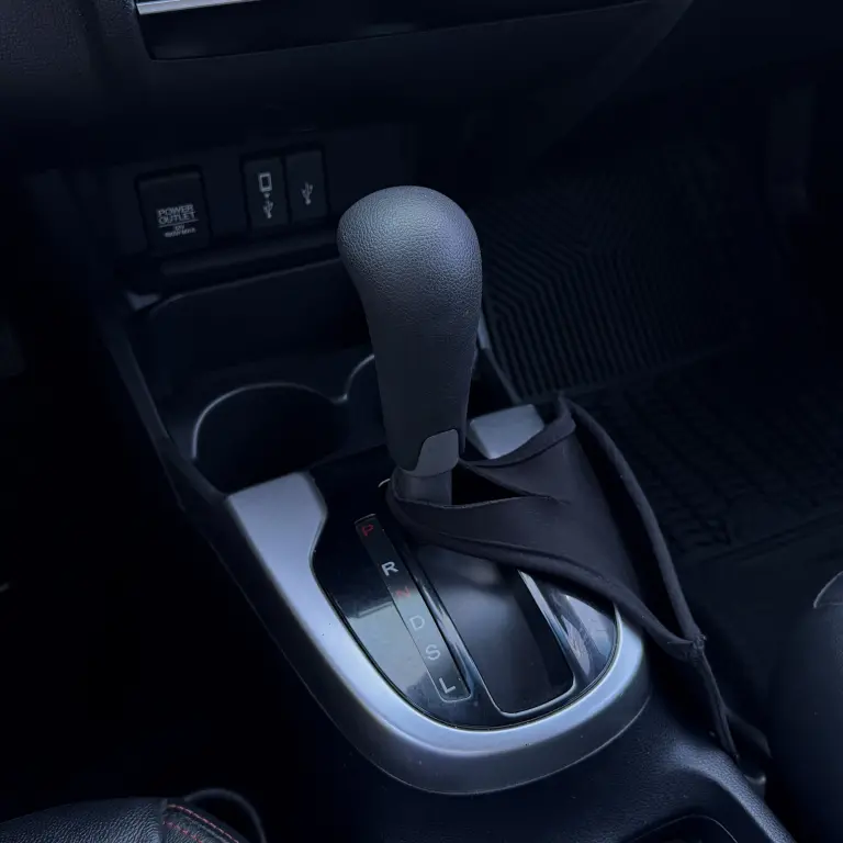 HONDA WR-V - Foto