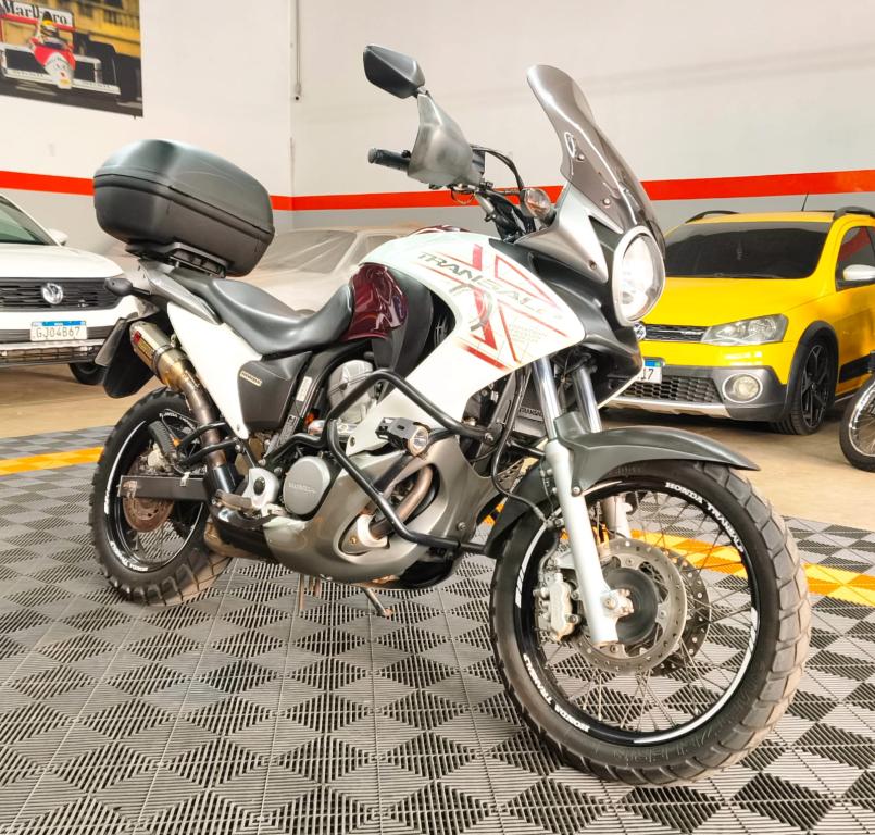 HONDA XL 700V Transalp - Foto