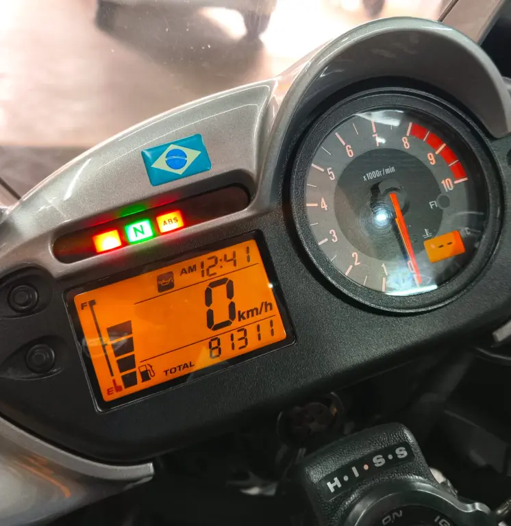 HONDA XL 700V Transalp - Foto