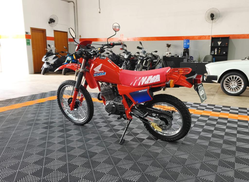 HONDA XLX 250R - Foto