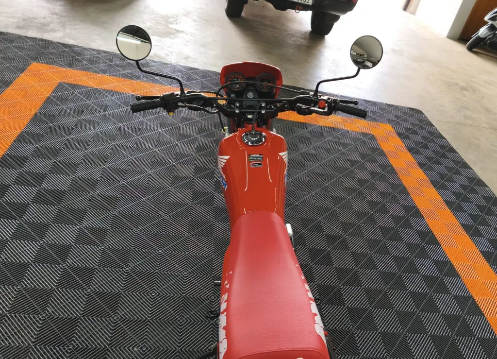 HONDA XLX 250R - Foto