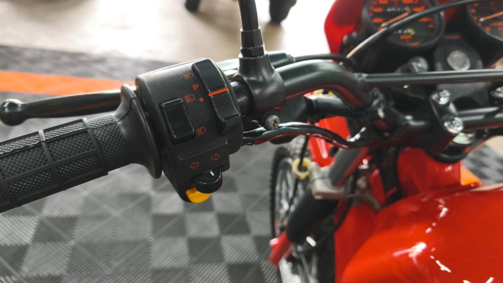 HONDA XLX 250R - Foto