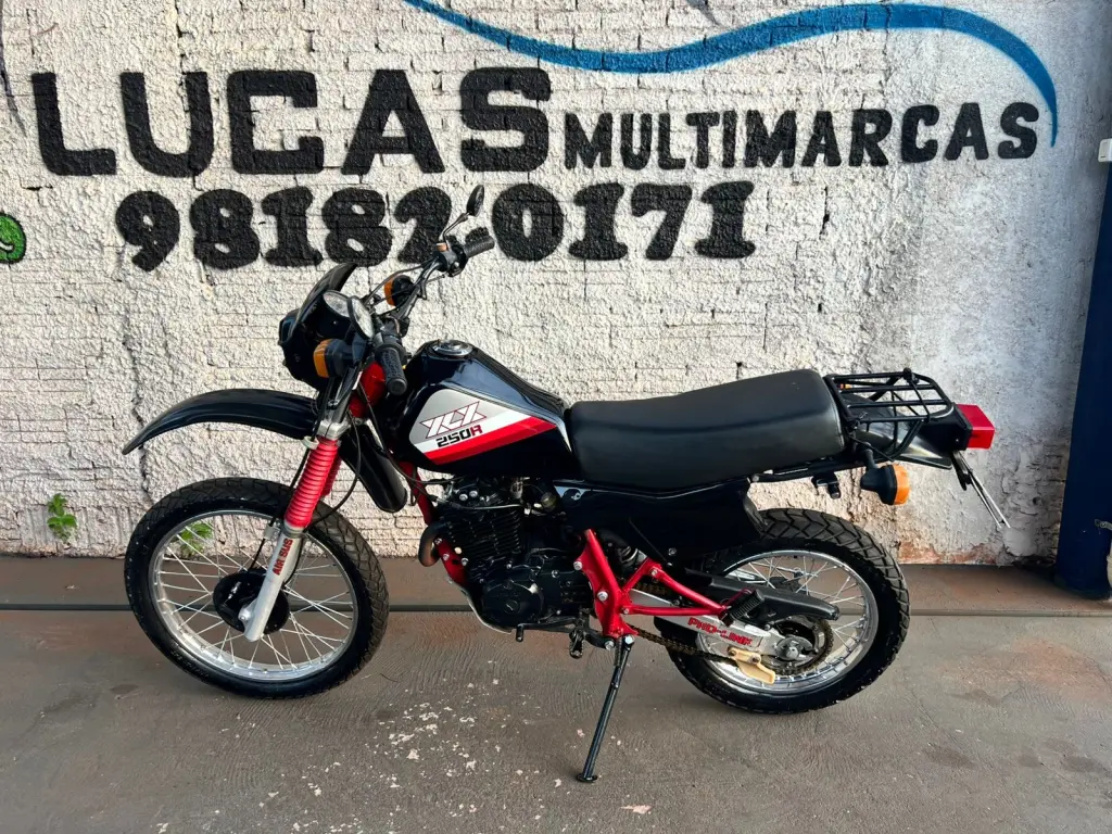 HONDA XLX 250R - Foto
