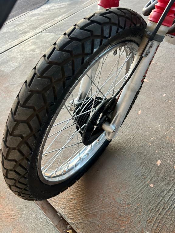 HONDA XLX 250R - Foto