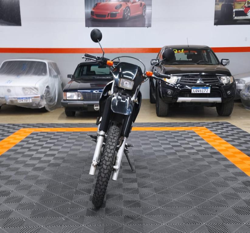 HONDA XR Tornado 250 - Foto