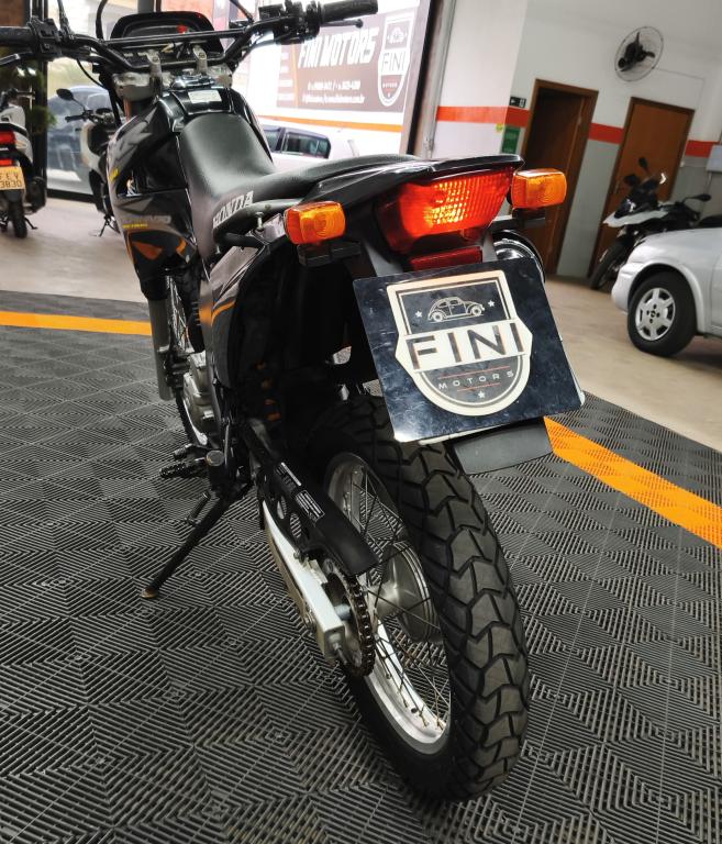 HONDA XR Tornado 250 - Foto