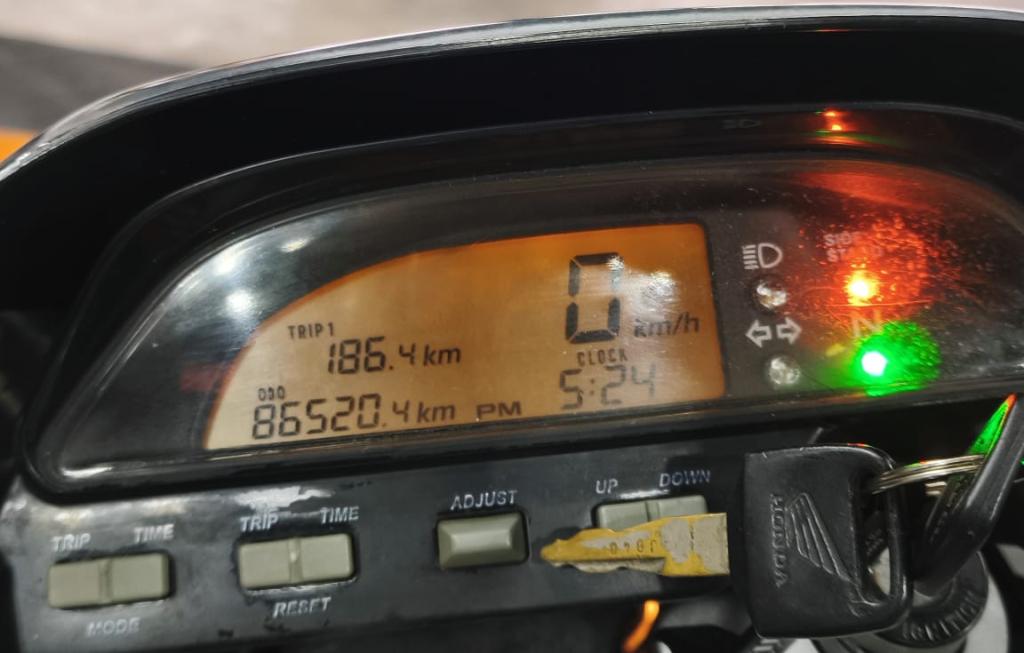 HONDA XR Tornado 250 - Foto