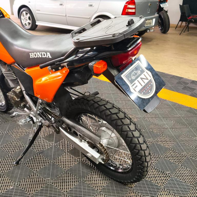 HONDA XR Tornado 250 - Foto