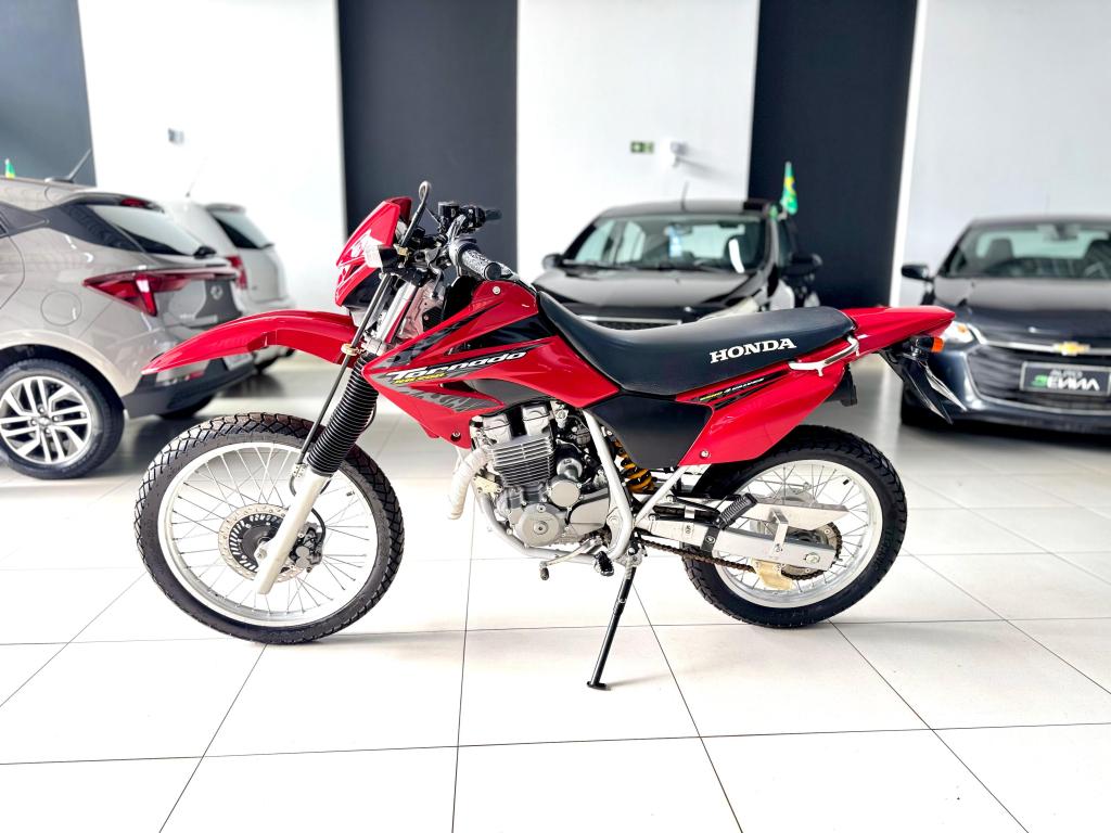 HONDA XR Tornado 250 - Foto