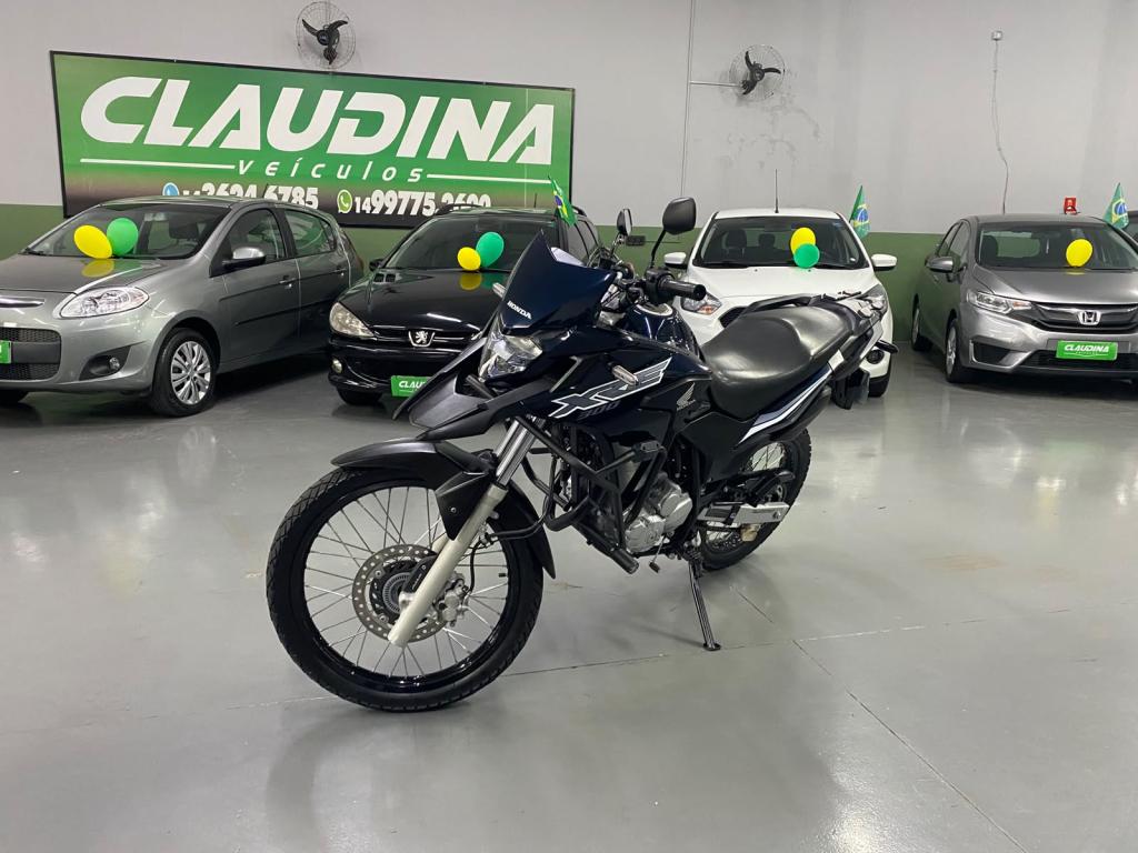 HONDA XRE 300 - Foto