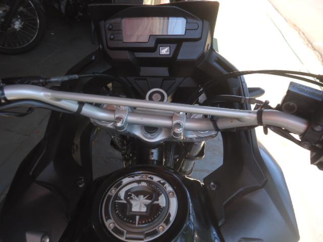 HONDA XRE 300 - Foto