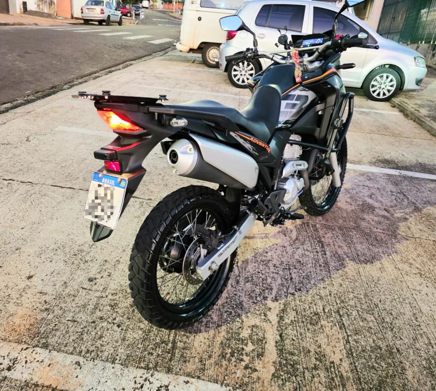 HONDA XRE 300 - Foto