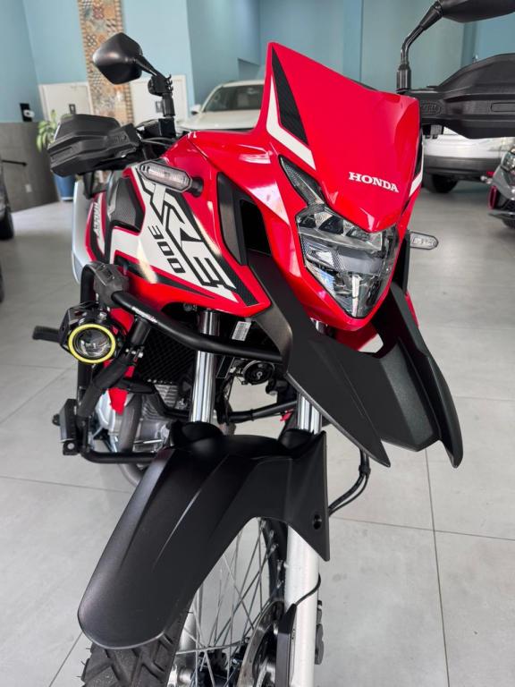 HONDA XRE 300 - Foto