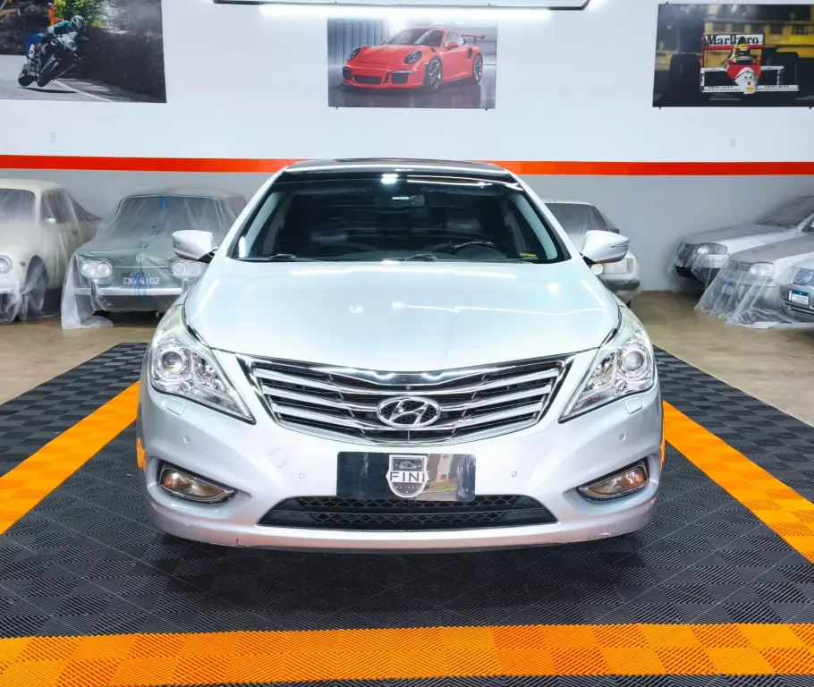 HYUNDAI Azera - Foto