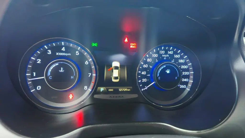 HYUNDAI Azera - Foto