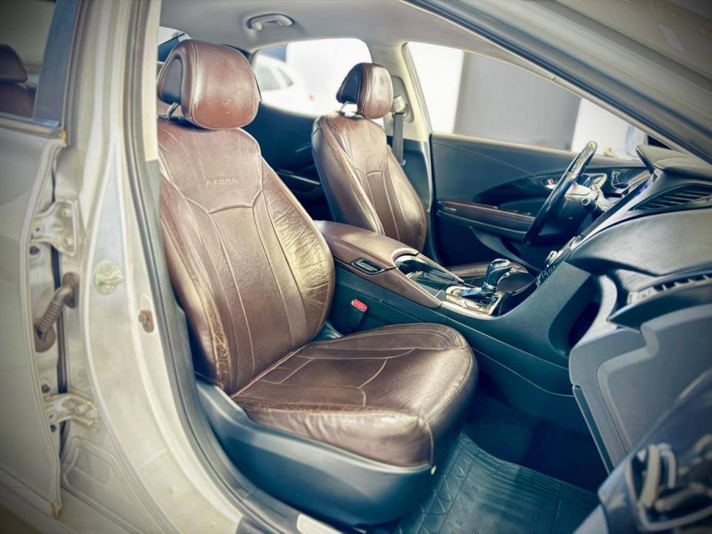 HYUNDAI Azera - Foto