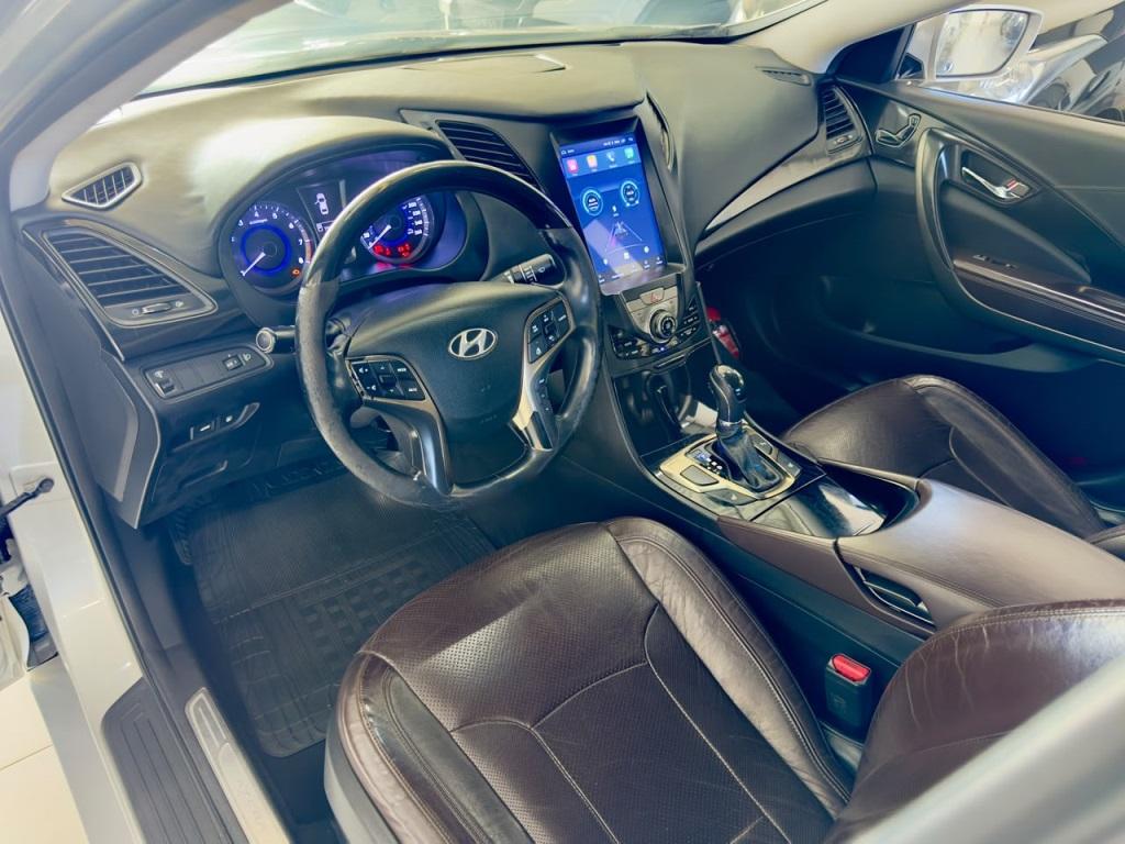 HYUNDAI Azera - Foto