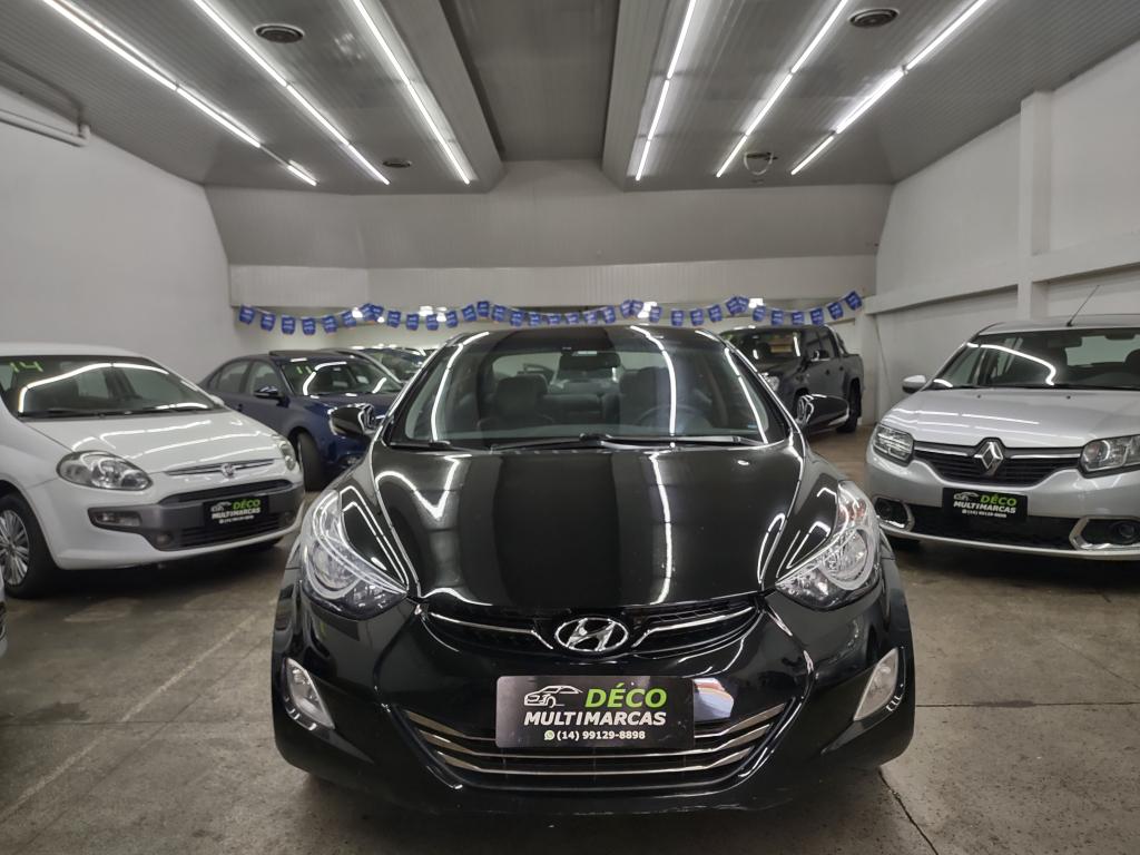 HYUNDAI Elantra - Foto