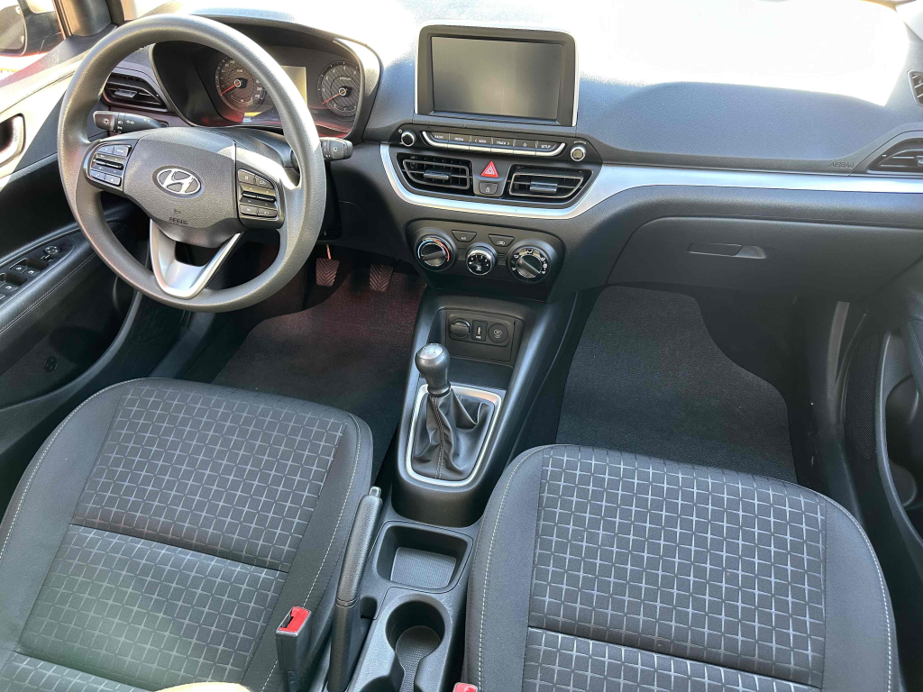 HYUNDAI HB 20 Hatch - Foto