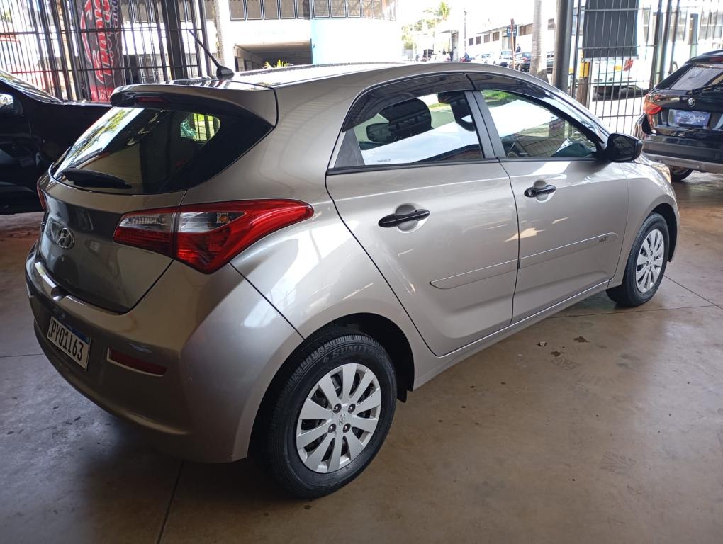 HYUNDAI HB 20 Hatch - Foto