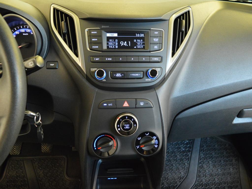 HYUNDAI HB 20 Hatch - Foto