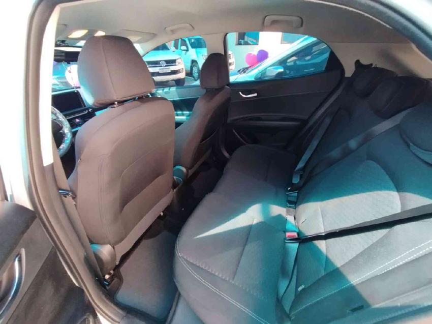 HYUNDAI HB 20 Hatch - Foto