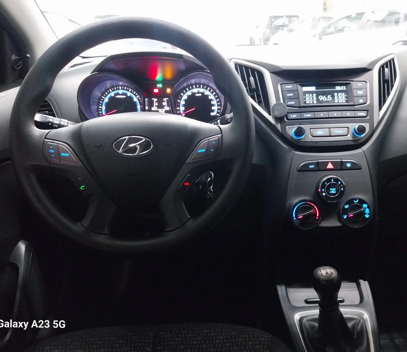 HYUNDAI HB 20 Hatch - Foto