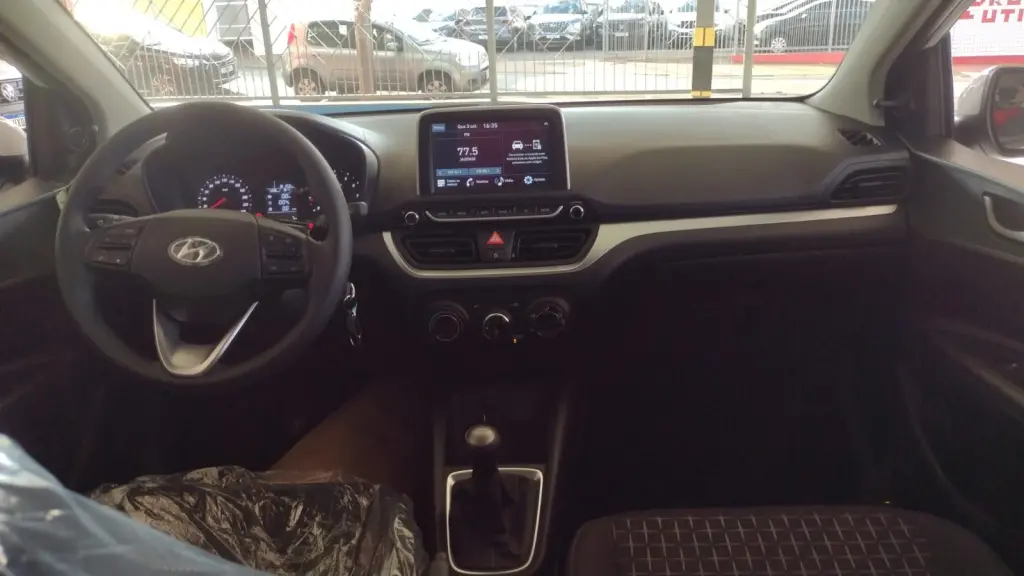 HYUNDAI HB 20 Hatch - Foto