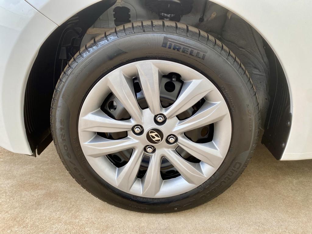 HYUNDAI HB 20 Hatch - Miniatura