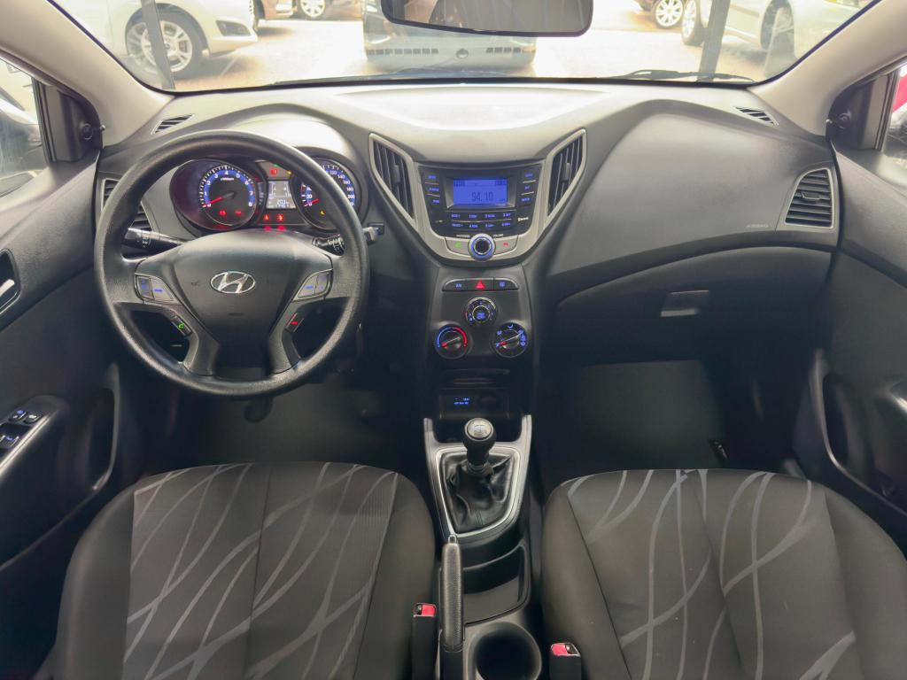 HYUNDAI HB 20 Hatch - Foto