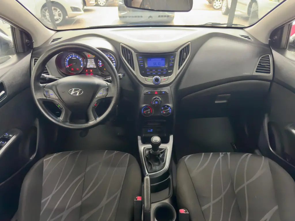 HYUNDAI HB 20 Hatch - Foto