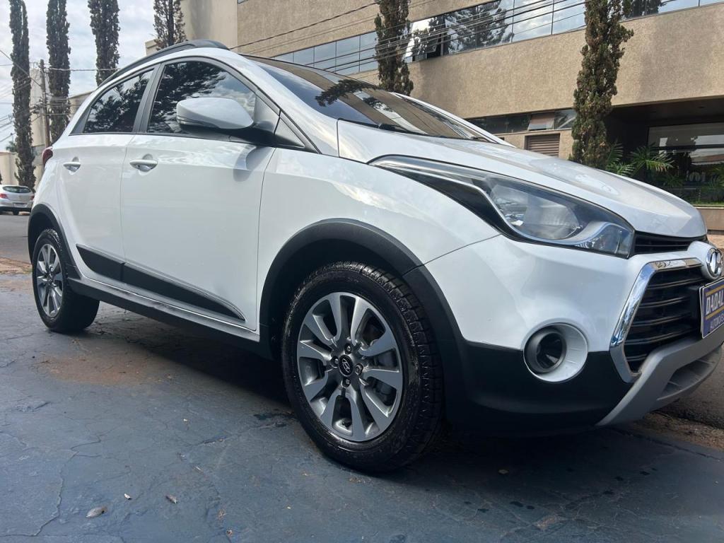 HYUNDAI HB 20 Hatch X - Foto